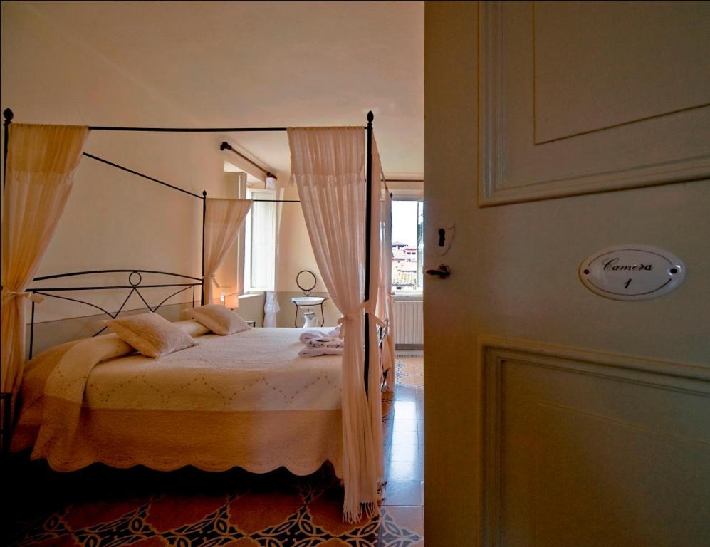 Couette-café Evelina Lucques